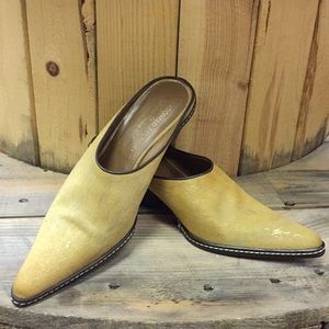 Donald J Pliner Jessi Slide Ons